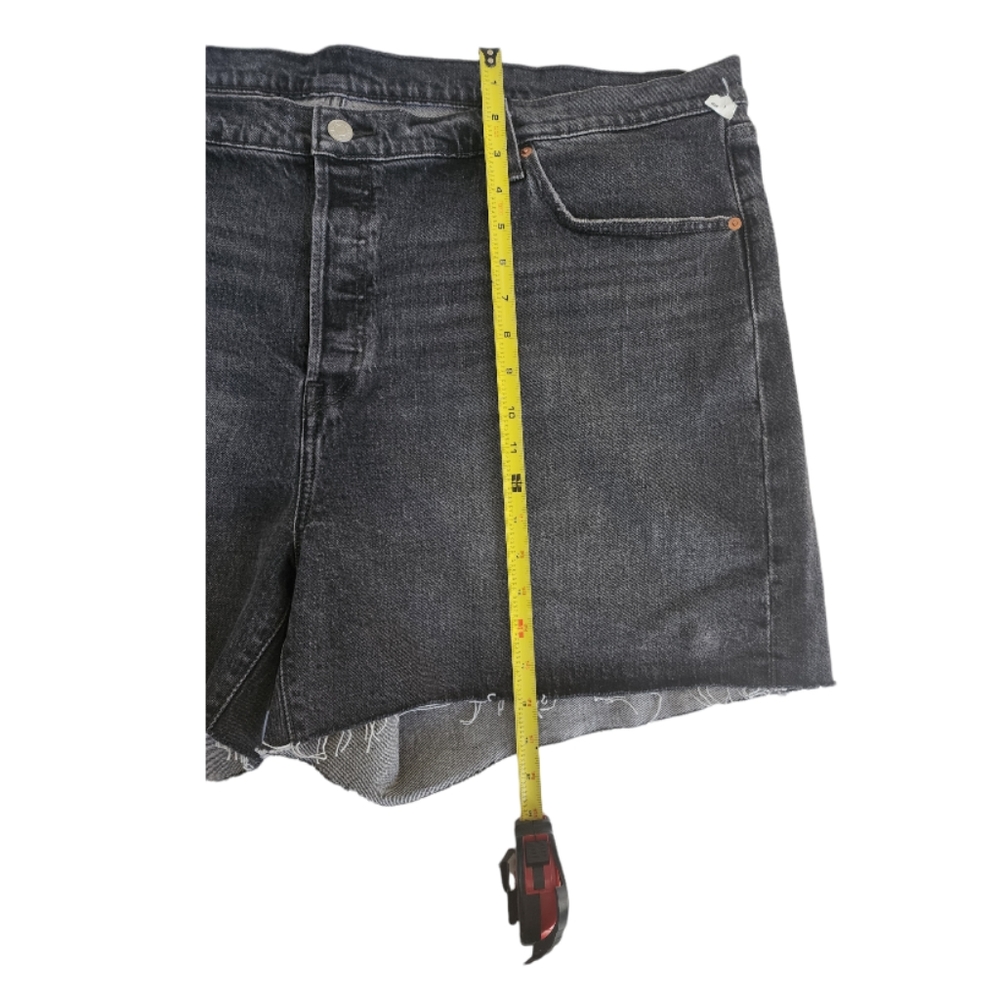 501 levis PREMIUM shorts high rise shorts button fly faded black NWt!  Size 24 - Picture 5 of 12